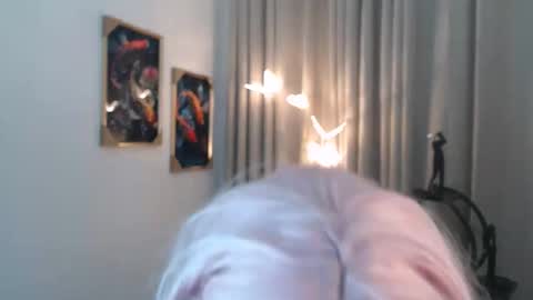 alwina online show from March 29, 2026, 7:14 pm