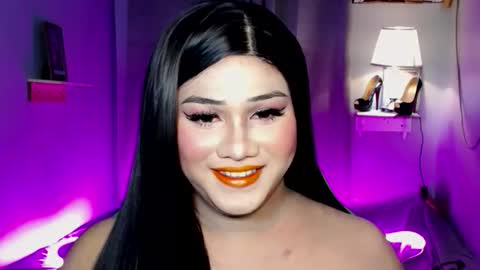 lovely_coleen online show from September 22, 2025, 6:10 pm