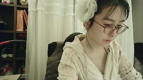 Snapshot of lovely_dana chatting on February 11, 2025, 5:50 pm DANA KIM online show from February 11, 2025, 5:50 pm