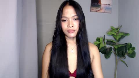lovely_felicity online show from September 22, 2025, 6:48 am