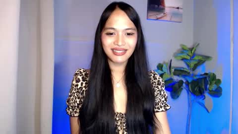 lovely_felicity online show from September 25, 2025, 8:18 am