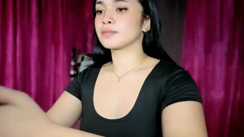Snapshot of lovely_kurtny04 chatting on May 24, 2026, 8:47 pm LOVE online show from May 24, 2026, 8:47 pm