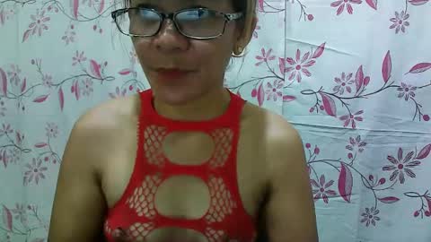 Snapshot of lovely_lady79 chatting on March 12, 2025, 11:44 pm lovely_lady79 online show from March 12, 2025, 11:44 pm