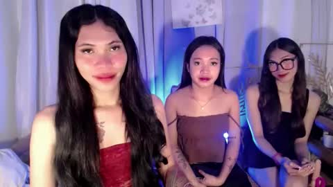 lovely_lianne online show from March 13, 2026, 3:18 pm