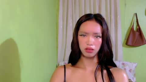 Snapshot of lovely_nephi_intown chatting on February 21, 2026, 5:52 am lovely_nephi_intown online show from February 21, 2026, 5:52 am