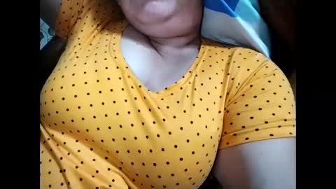 Snapshot of lovely_orchid chatting on March 10, 2026, 6:51 am lovely_orchid online show from March 10, 2026, 6:51 am