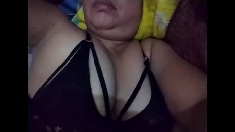 Snapshot of lovely_orchid chatting on March 18, 2026, 12:14 am lovely_orchid online show from March 18, 2026, 12:14 am