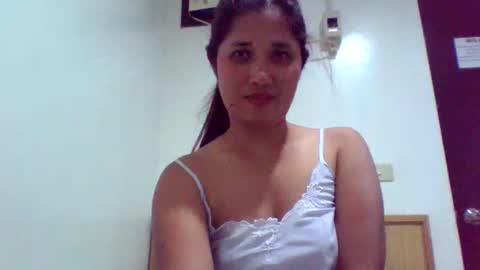 Snapshot of lovely_rosex chatting on February 10, 2025, 11:57 am lynskie online show from February 10, 2025, 11:57 am