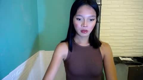 Thea  online show from April 28, 2026, 5:51 pm