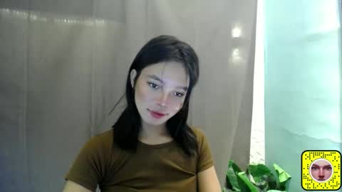 Snapshot of lovely_thea_xoxo chatting on May 28, 2026, 6:10 am Thea online show from May 28, 2026, 6:10 am