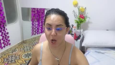 Trix online show from October 1, 2025, 12:22 pm