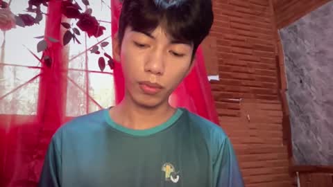 Snapshot of lovelyboy_jm chatting on May 15, 2026, 10:50 pm lovelyboy_jm online show from May 15, 2026, 10:50 pm