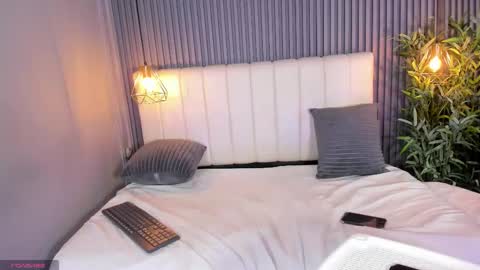 Lovely online show from January 16, 2026, 5:06 pm