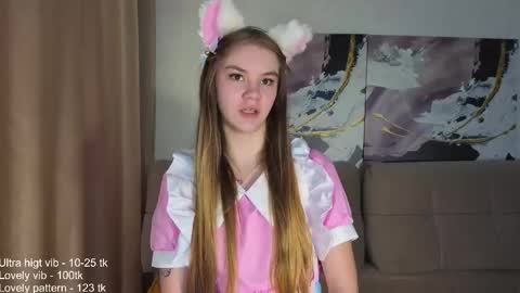 lovelygracee online show from October 31, 2025, 1:45 pm