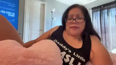 lovelykatiebabe online show from October 3, 2025, 5:10 pm