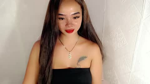 Snapshot of lovelykayleexx chatting on February 11, 2025, 4:24 pm ara online show from February 11, 2025, 4:24 pm