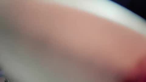 Snapshot of lovelykayleexx chatting on March 7, 2025, 9:40 am ara online show from March 7, 2025, 9:40 am