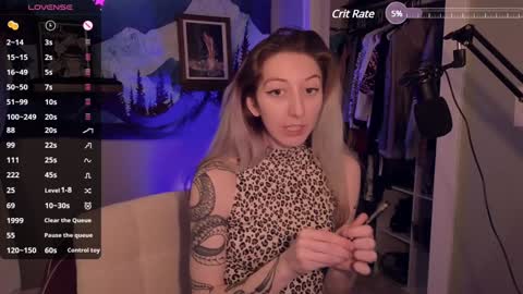 lovelylittlelucyy online show from December 14, 2024, 10:18 pm