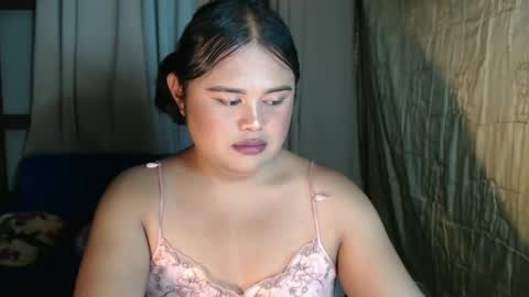 Snapshot of lovelypinaychubsx chatting on February 12, 2025, 6:30 pm lovely online show from February 12, 2025, 6:30 pm