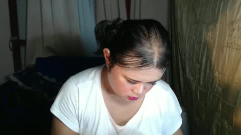 Snapshot of lovelypinaychubsx chatting on March 8, 2025, 8:55 am lovely online show from March 8, 2025, 8:55 am