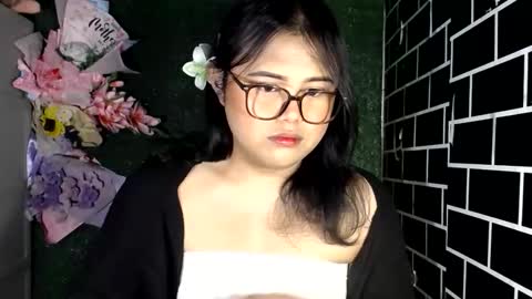 Snapshot of lovelypinaychubsx chatting on October 9, 2025, 9:02 pm lovely online show from October 9, 2025, 9:02 pm