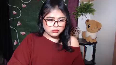 Snapshot of lovelypinaychubsx chatting on October 11, 2025, 3:43 pm lovely online show from October 11, 2025, 3:43 pm