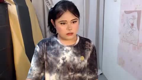 lovely online show from April 6, 2026, 1:47 am