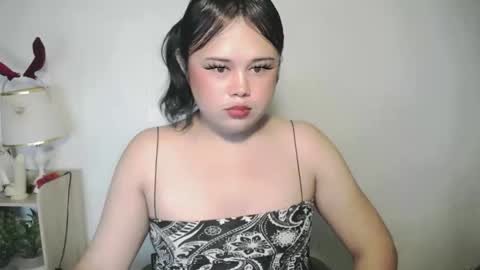Snapshot of lovelypinaychubsx chatting on May 11, 2026, 7:11 pm lovely online show from May 11, 2026, 7:11 pm