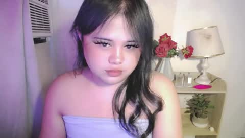 Snapshot of lovelypinaychubsx chatting on July 25, 2026, 7:50 am lovely online show from July 25, 2026, 7:50 am