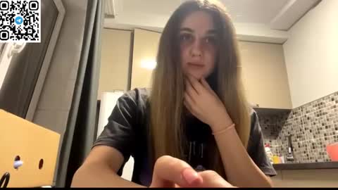 Snapshot of lovelysilk_63 chatting on June 21, 2026, 6:54 pm ELA online show from June 21, 2026, 6:54 pm