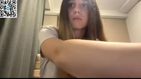 Snapshot of lovelysilk_63 chatting on July 10, 2026, 6:21 pm ELA online show from July 10, 2026, 6:21 pm