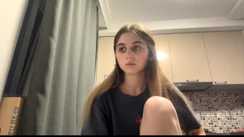 Snapshot of lovelysilk_63 chatting on July 25, 2026, 6:27 pm ELA online show from July 25, 2026, 6:27 pm