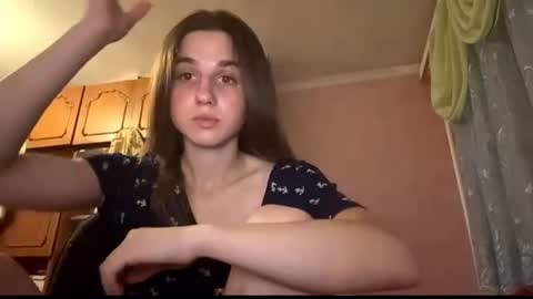 Snapshot of lovelysilk_63 chatting on August 9, 2026, 6:57 pm ELA online show from August 9, 2026, 6:57 pm