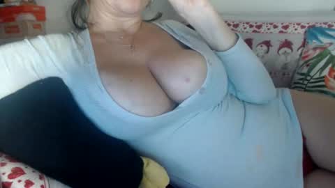 Snapshot of lovelywoman22 chatting on December 21, 2024, 7:06 pm lovelywoman22 online show from December 21, 2024, 7:06 pm