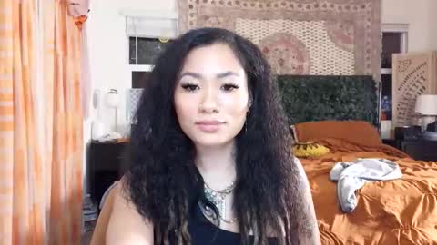 Snapshot of lovelyxmacii chatting on February 5, 2026, 2:05 am lovelyxmacii online show from February 5, 2026, 2:05 am