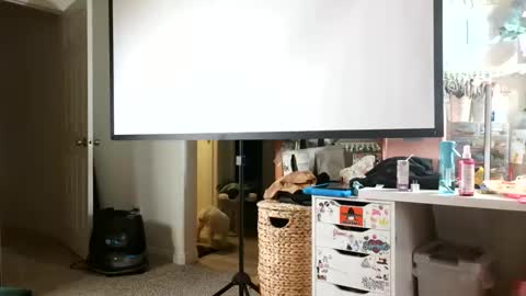 lovelyxmacii online show from April 11, 2026, 3:33 am