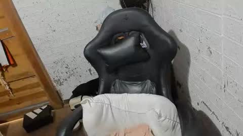 shena can you follow me here and tip me yehawww online show from January 14, 2026, 1:44 am