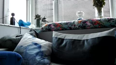 lovepusy87 online show from February 5, 2026, 11:59 am