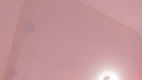 L O V E  online show from October 2, 2025, 11:50 am