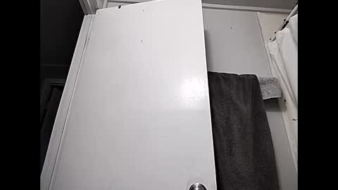 Snapshot of loverboy4411 chatting on December 17, 2024, 3:06 pm loverboy4411 online show from December 17, 2024, 3:06 pm