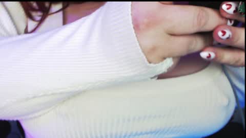 Snapshot of loverinsecret chatting on December 8, 2024, 6:01 am Athena online show from December 8, 2024, 6:01 am