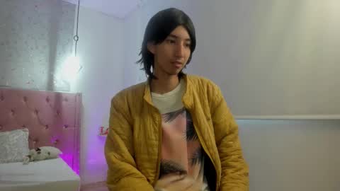 Snapshot of loverisu chatting on February 22, 2026, 9:24 pm loverisu online show from February 22, 2026, 9:24 pm