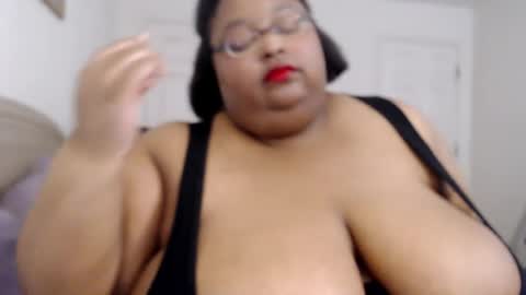 Alyson online show from June 25, 2026, 12:43 am