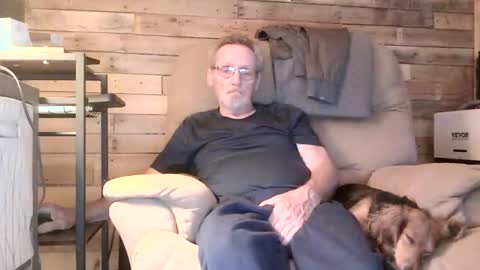 just here to have fun and cum online show from April 22, 2026, 11:45 am