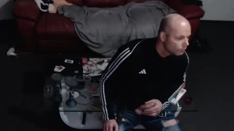 Snapshot of loveslick583698 chatting on February 15, 2025, 5:51 am Lovetlick online show from February 15, 2025, 5:51 am