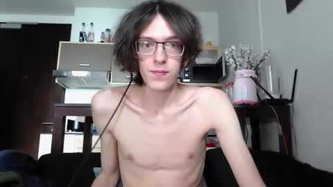 Snapshot of lovesomecookies chatting on October 5, 2025, 8:23 am LovesomeCookie online show from October 5, 2025, 8:23 am