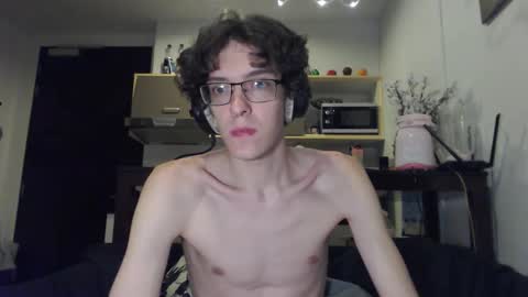 Snapshot of lovesomecookies chatting on October 10, 2025, 6:07 pm LovesomeCookie online show from October 10, 2025, 6:07 pm