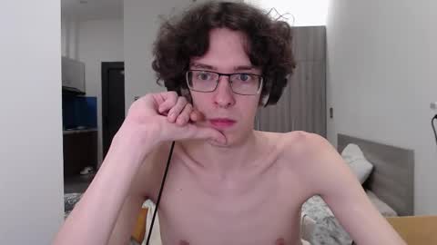 Snapshot of lovesomecookies chatting on November 7, 2025, 4:29 pm LovesomeCookie online show from November 7, 2025, 4:29 pm