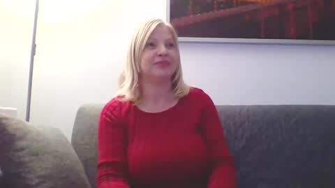 Snapshot of lovestar544963 chatting on January 7, 2025, 9:25 pm Marlyn online show from January 7, 2025, 9:25 pm