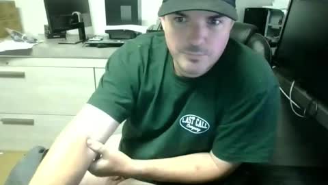 Love2Game online show from December 2, 2025, 11:23 pm